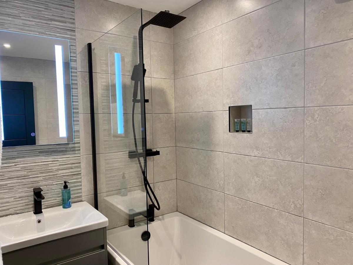Eden Retreats Serviced Apartments Morecambe Esterno foto